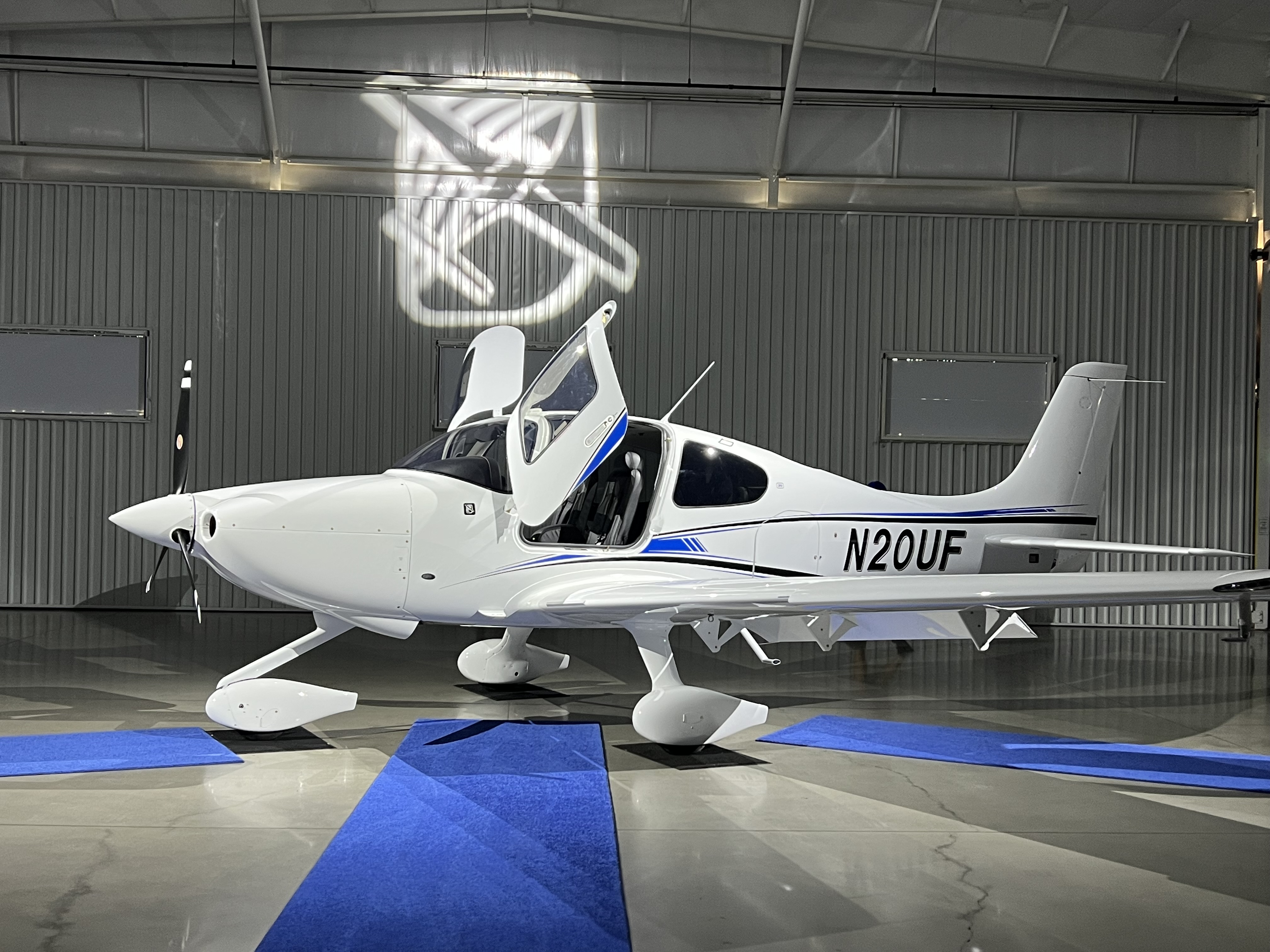 2022 CIRRUS DESIGN CORP SR20